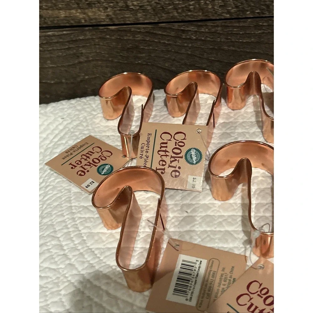 NEW Lot Of 6 Wilton Christmas candy cane 3 1/4